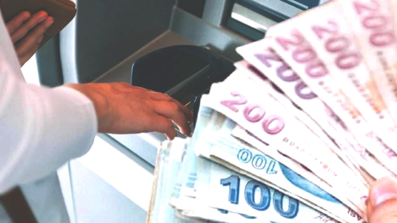 Hangi banka ne kadar emekli maaşı promosyonu veriyor: 3 haneli rakama çıktı - Sayfa 8