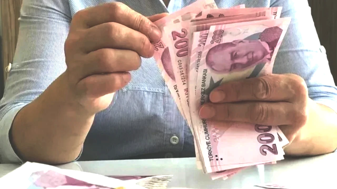 Hangi banka ne kadar emekli maaşı promosyonu veriyor: 3 haneli rakama çıktı - Sayfa 7