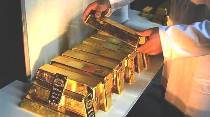 SON DAKİKA ALTIN FİYATLARI 20 NİSAN | Gram-Çeyrek altın kaç liradan işlem görüyor Altın fiyatları CANLI takip ekranı...